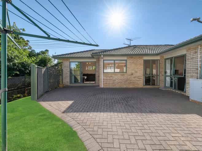 16 Castlehill Court, Wattle Downs