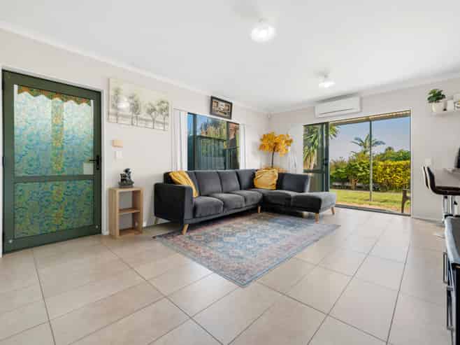 16 Castlehill Court, Wattle Downs