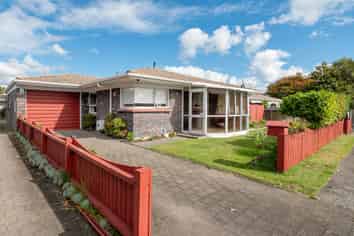 28A Grey Street, Glenholme
