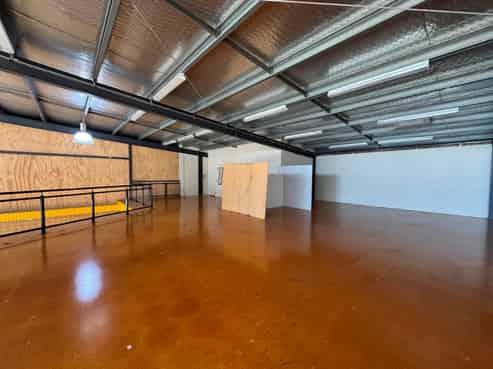 High Profile Bulk Retail Space For Lease - 557sqm
