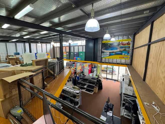 High Profile Bulk Retail Space For Lease - 557sqm