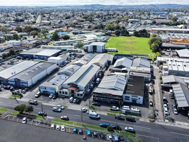 Affordable warehouse with no body corp fees