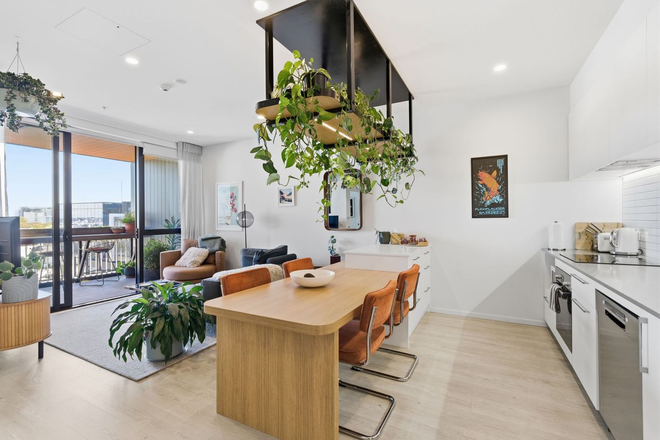 City Living with Style - Comes Fully Furnished - Ansicht 4