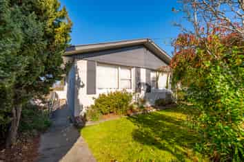 27 Kowhai Street, Highfield