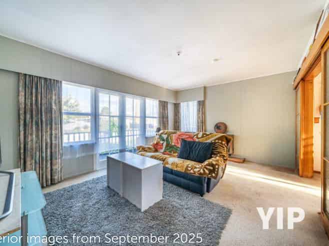 52 Longfellow Street, Trentham