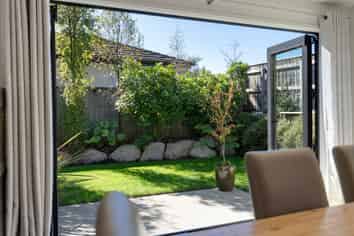 23 Pine Crest Drive, RICHMOND