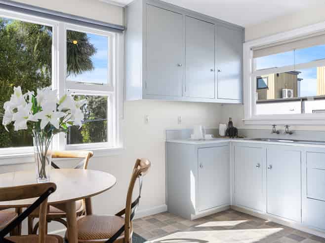 2/180 Lyttelton Street, Spreydon