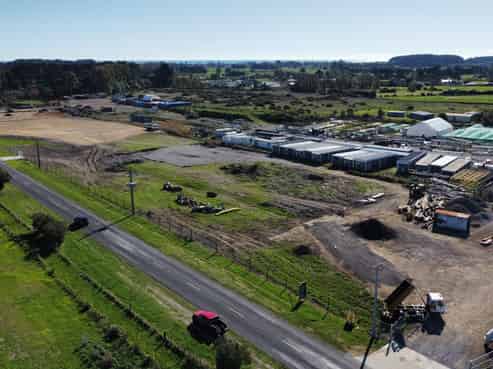 Ground/Yard Lease Available Now!