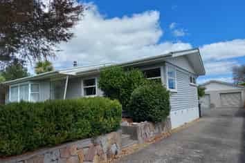 69 Hinemoa Avenue, Tauhara