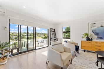 239 Vipond Road, Stanmore Bay