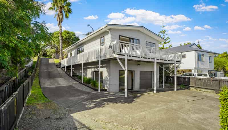 239 Vipond Road, Stanmore Bay