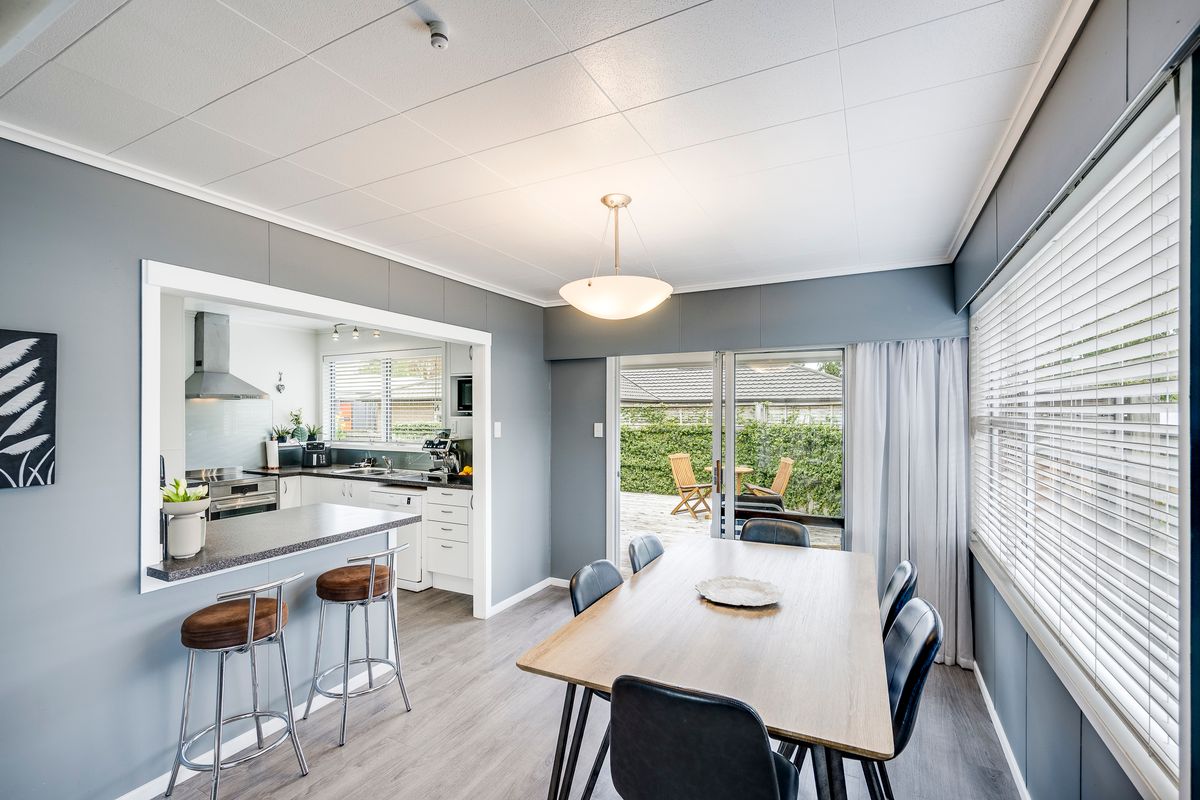 Four Bedrooms Plus Studio In Sought After Location - Pohľad 6