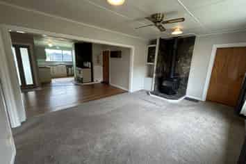 74 Main Road Hari Hari, Harihari