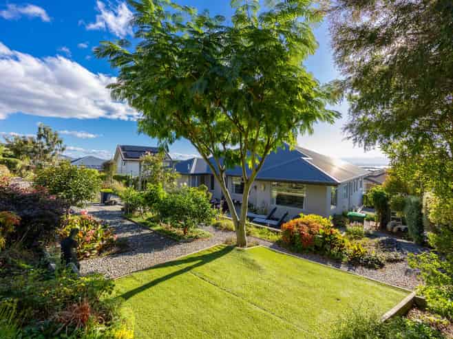 50 Somerset Terrace, Stoke