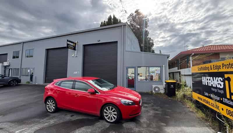 3 & 4/10A Hynds Road, Gate Pa