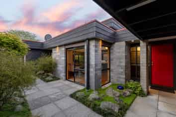 15 Kestrel Crescent, Matamata