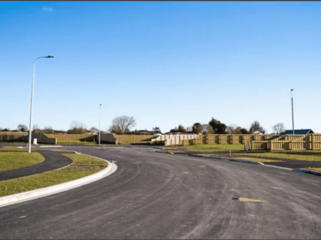 74c Geoff Geering Drive , Netherby