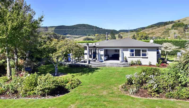 62 Mount Heslington Road, Brightwater