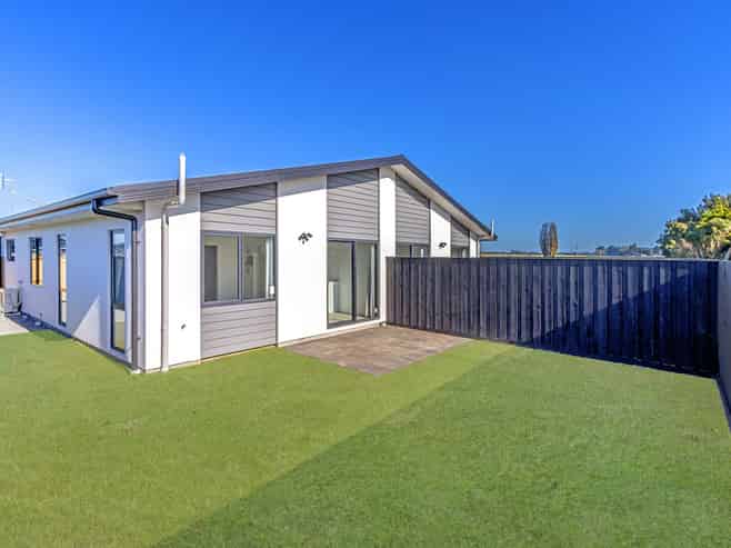 12 Hunia Place, Yaldhurst