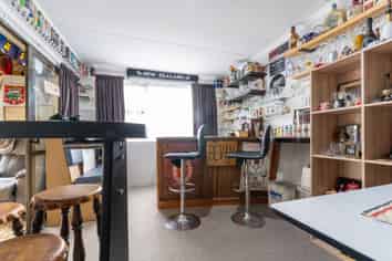 22a Maltby Avenue, West End