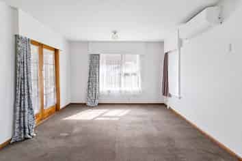 44 Usk Street, Marchwiel