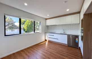 16/21 Eastview Road, Glen Innes