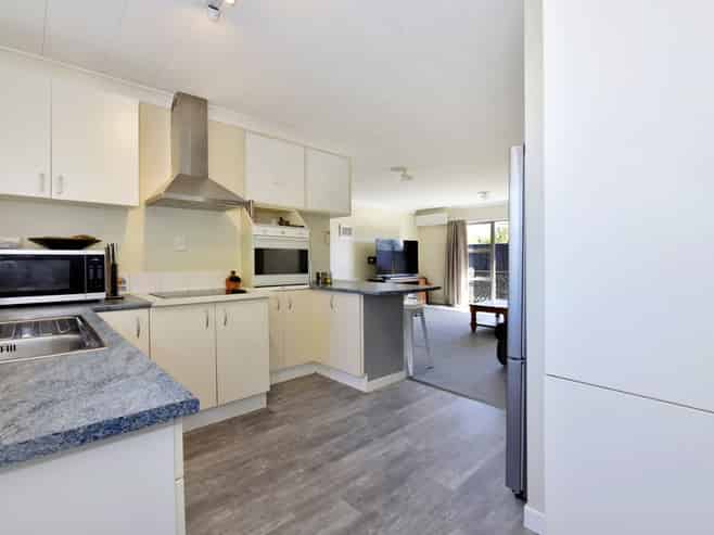 11b Fairfield Street, Brightwater