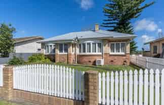 238 Great South Road, Huntly