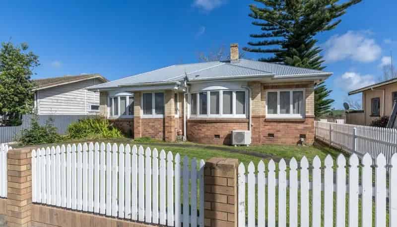 238 Great South Road, Huntly