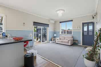 8 Wilton street, Levin