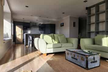 10 Donnelly Street, Oakura