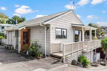 14 Tower Hill, Manly