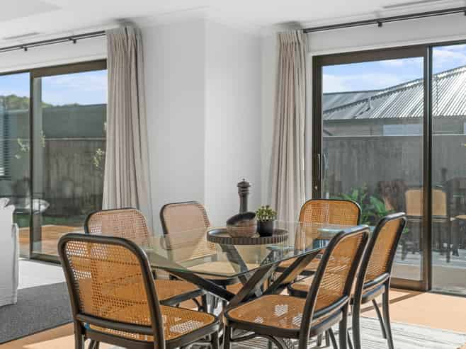 33 Withers Crescent, Halswell