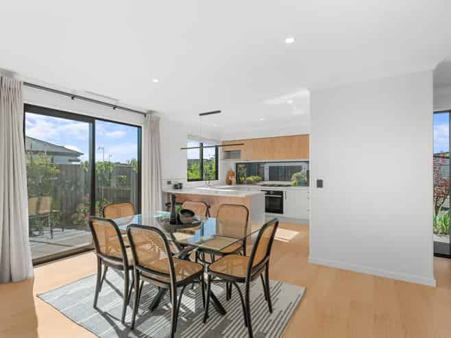 33 Withers Crescent, Halswell