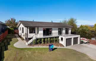 70 Newcastle Street, Clyde