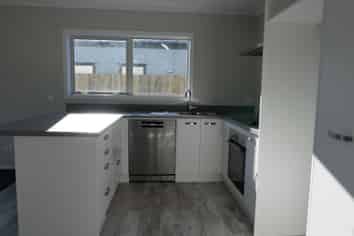 32 Koru Loop, Paraparaumu