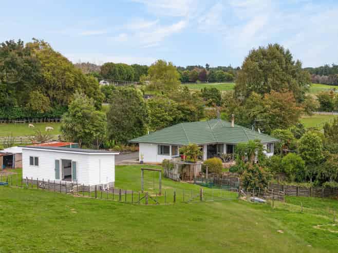 86A Glue Pot Road, Oropi