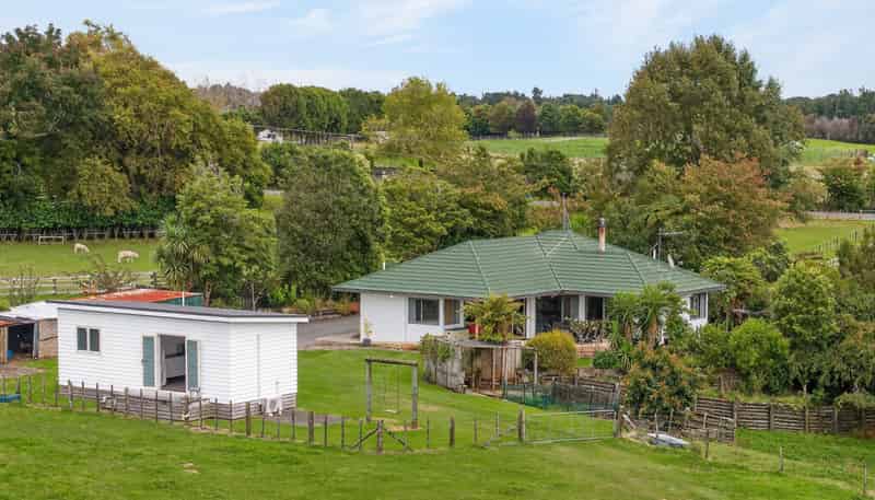 86A Glue Pot Road, Oropi