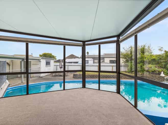 51 Riverbend Road, Onekawa