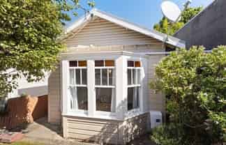 7 Carrington Street , Mount Cook