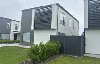 9 Marine Corps Drive, Masterton