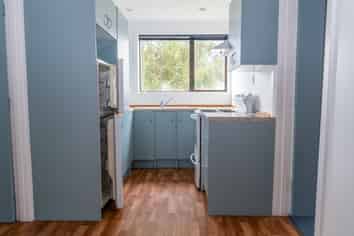 6 Halkirk Street, Karitane