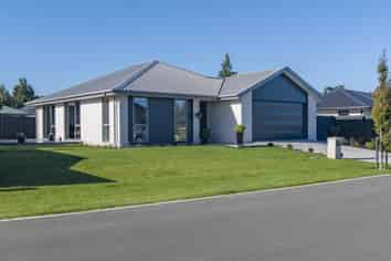 17 Foster Place, Amberley