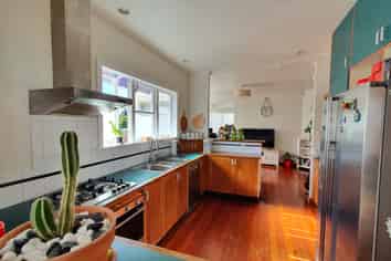 20 Phyllis Street, Mount Albert