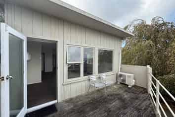 64A Calcutta St, Khandallah