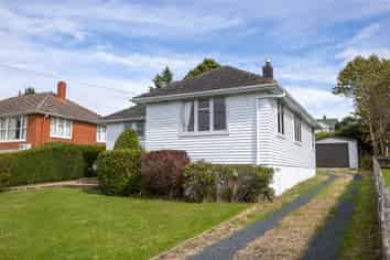 77 Mooltan Street, Halfway Bush