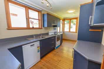 77 Mooltan Street, Halfway Bush