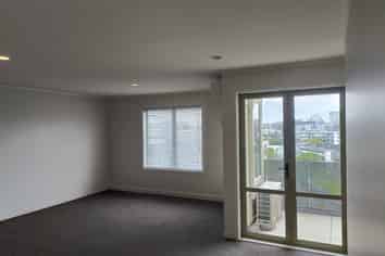 2/8 Rendell Place, Eden Terrace