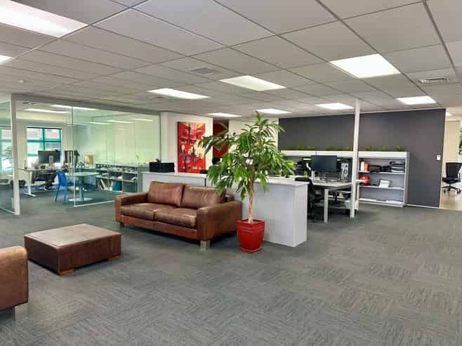 Functional Kingdon Street Office