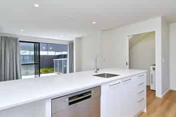 4/25 Evesham Crescent, SPREYDON